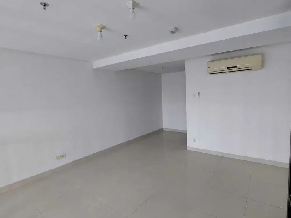 Disewakan Apartemen Soho Central Park, un-furnish, best view