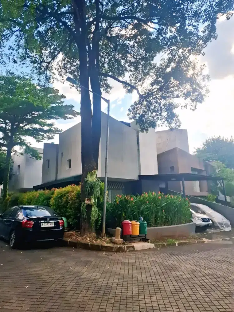 Dijual Rumah Cluster Jakarta Selatan - Ozone Residence