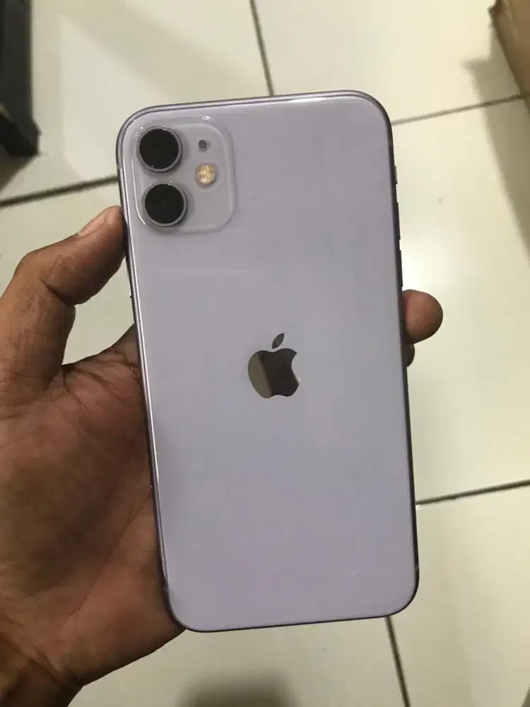 iphone 11 128GB   inter