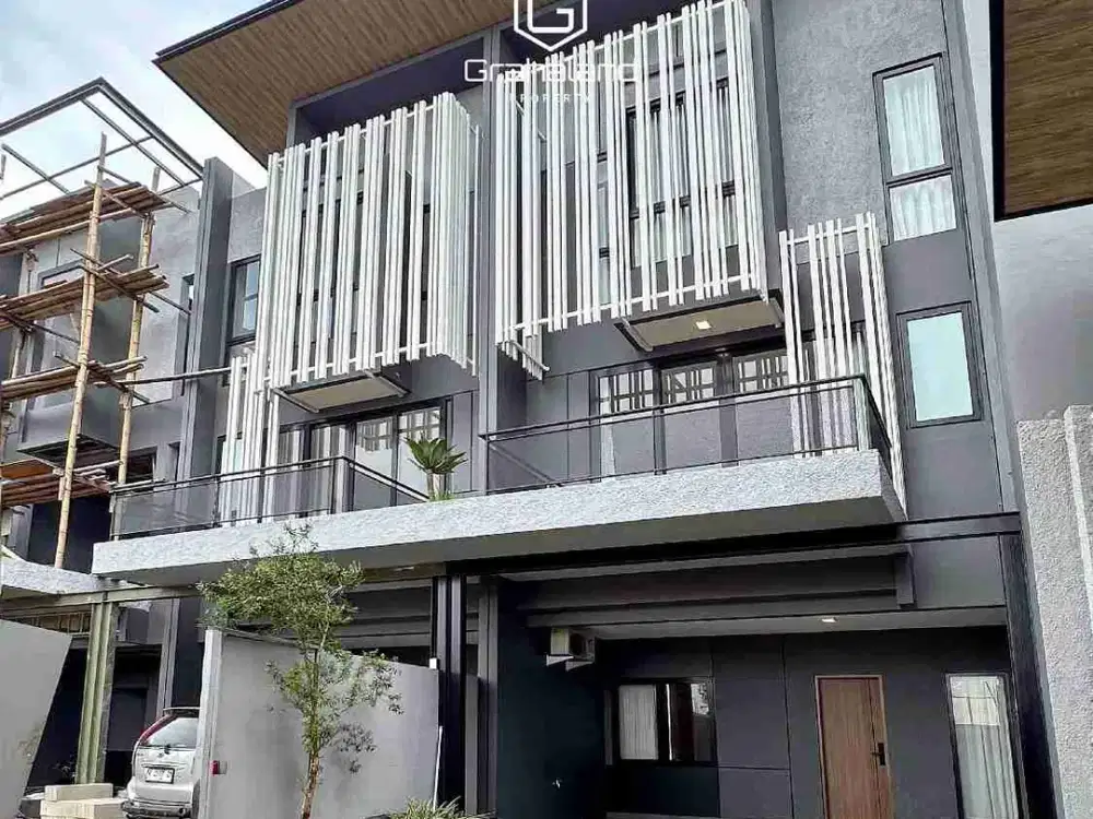 Rumah Baru Mewah Dalam Townhouse Pinggir Jalan Raya Lokasi Strategis Dekat Cilandak Di Jagakarsa