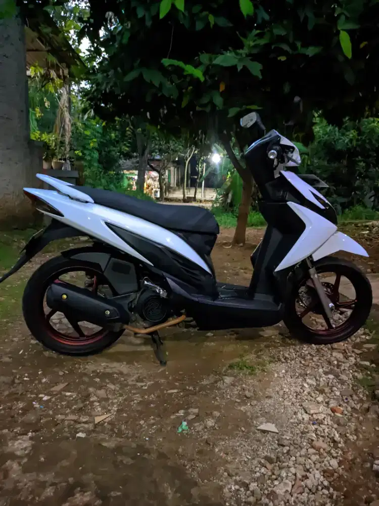 Nego harga pajak ya, motor sehat cuma di pakai kerja cinere blok m