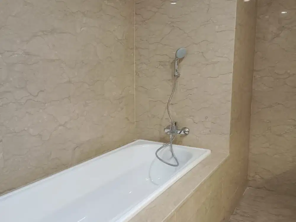 Disewakan Unit Apartemen Springhills Royale Suites Kemayoran