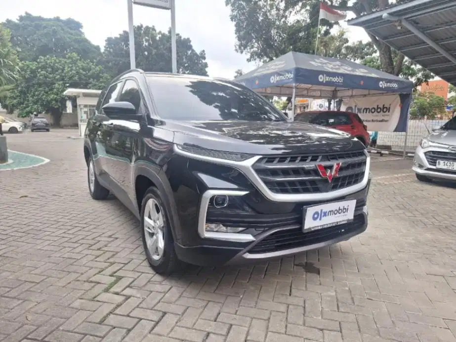 LOW DP Wuling Almaz 1.5 Smart Enjoy 7-Seater Bensin-AT 2019 JFA