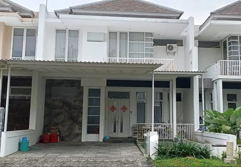 Dijual Rumah Royal Residence Semi Furnish Siap Huni 2 Lantai