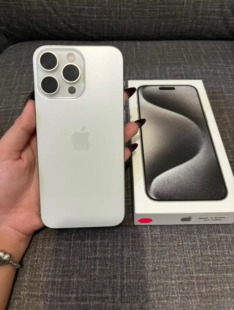 iPhone 15 Promax 256gb White Titanium Garansi Resmi iBox Fullset