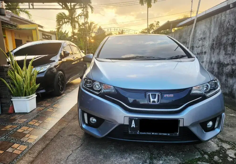 Honda Jazz RS CVT AT 2016 - 1.500 CC