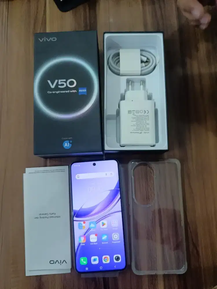 Vivo V50 12/256GB