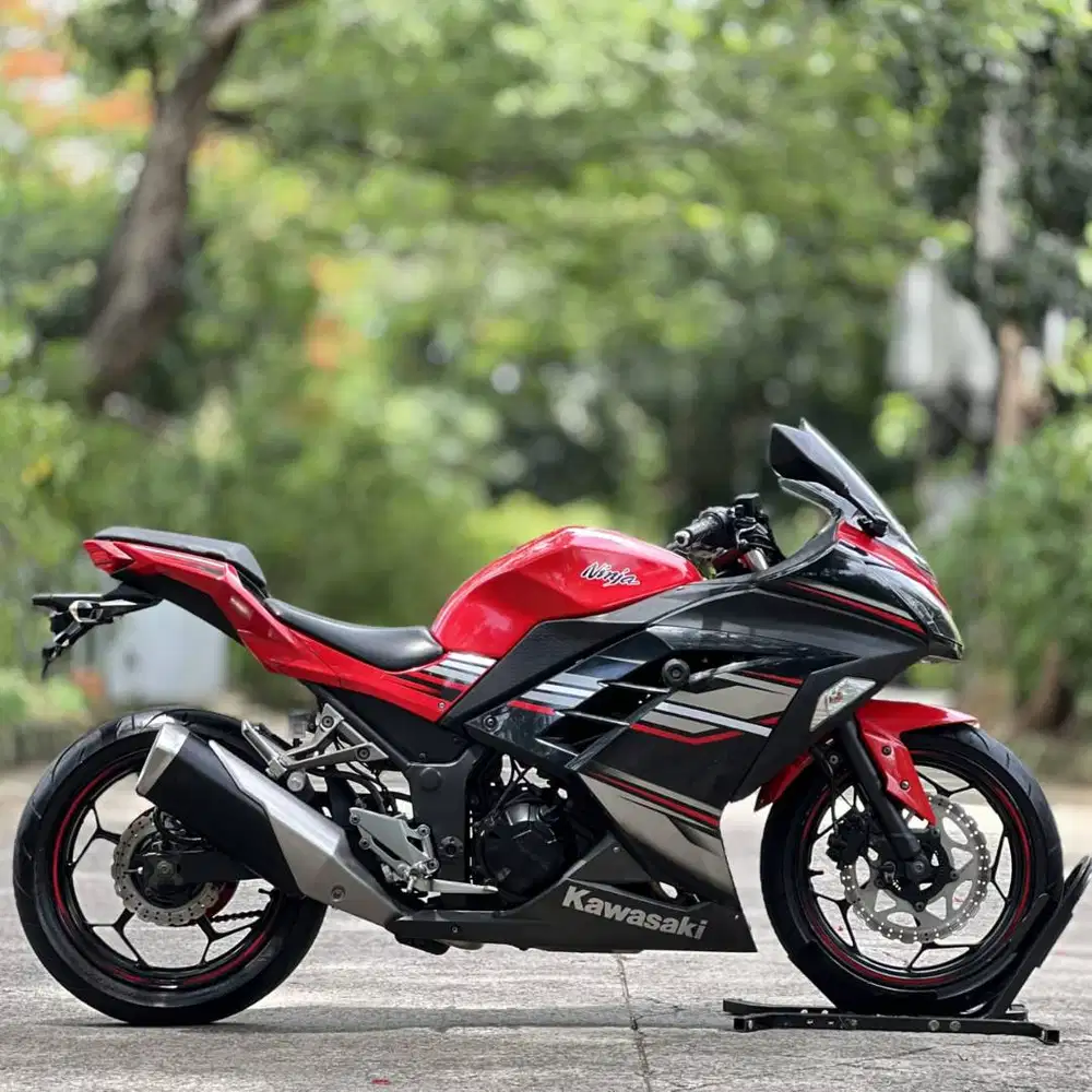 KAWASAKI NINJA 250 FI OLD ABS 2017 MERAH KM 14K PAJAK PANJANG TANPA PR