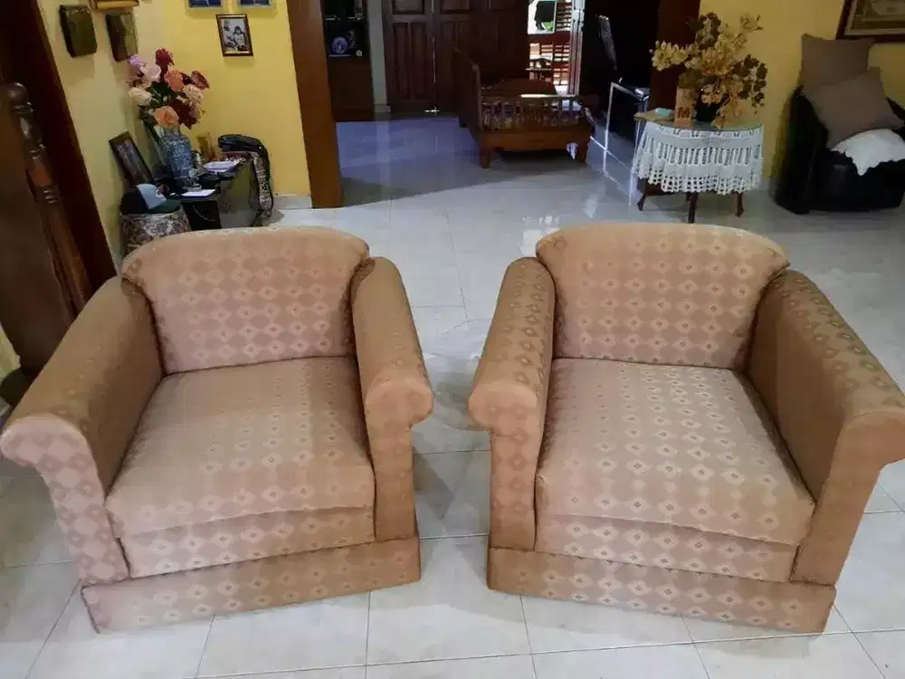 Sofa 2 Seat dan 1 Seat ada 2 buah