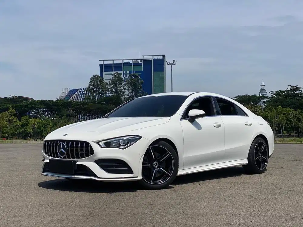 Mercedes Benz CLA200 AMG C118 Coupè 2019 Putih Year End Sale DP Ringan