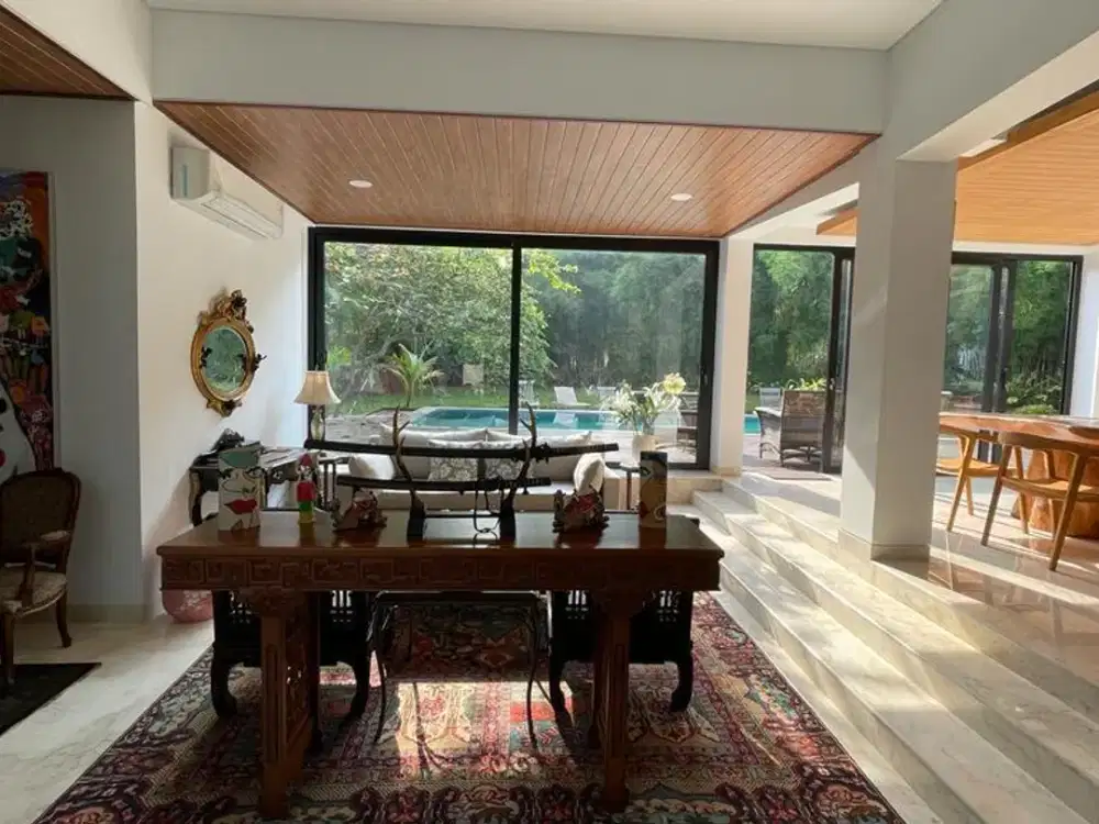 Dijual Luxury House di Bintaro Jakarta Selatan