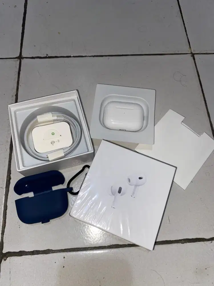 TWS Bluetooth Airp*ds