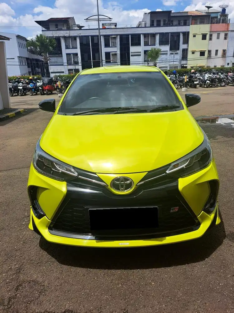 Toyota Yaris 1.5 GR Sport CVT FL AT Kuning 2022 km.19rb Tangan satu
