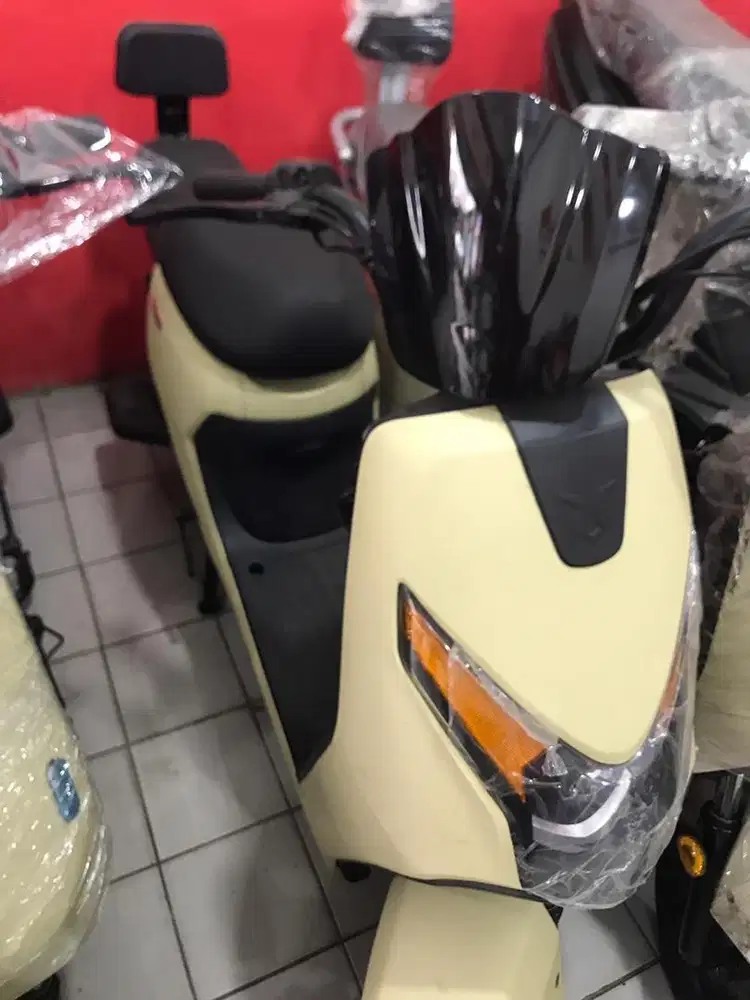 SEPEDA LISTRIK UWINFLY D60