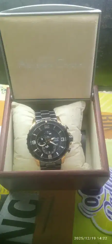 Jam tangan Alexandre Christie