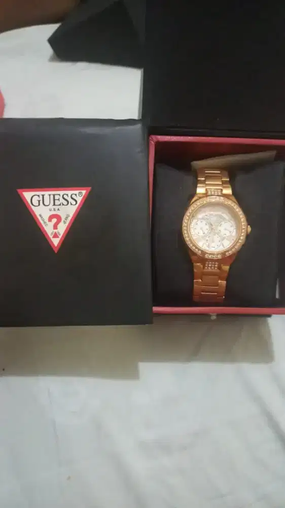 Di Jual Jam Guess Ori Counter