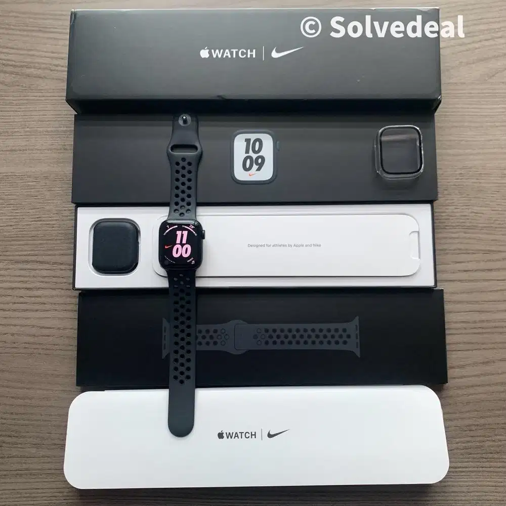 Apple Watch Nike Series 7 41mm Midnight iBox Fullset Mulus Bonus Case