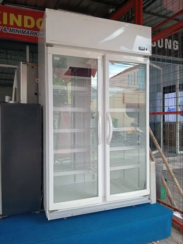 Showcase 2 pintu bekas murah merk Panasonic 1500L normal