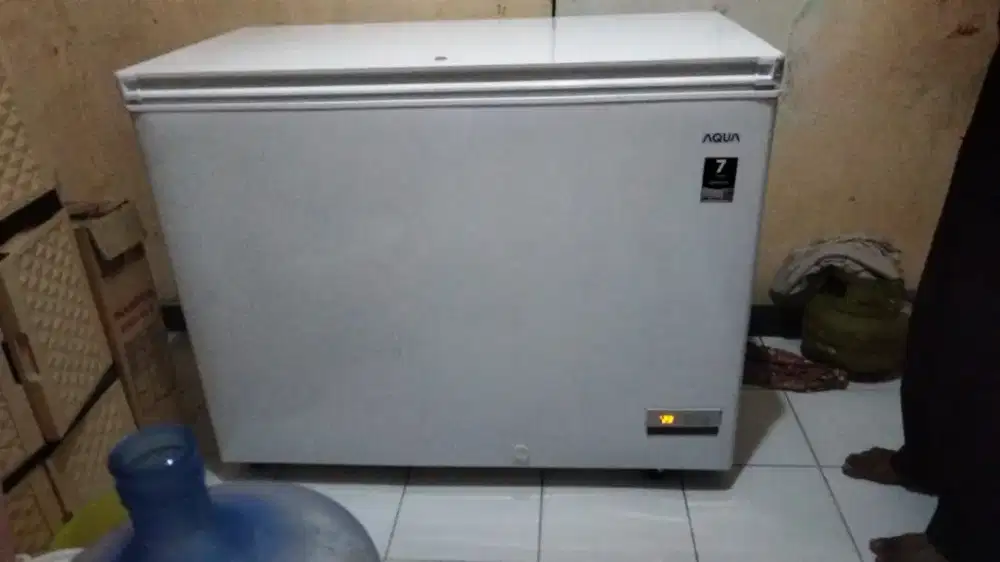 Freezer Aqua AQF 310 FA