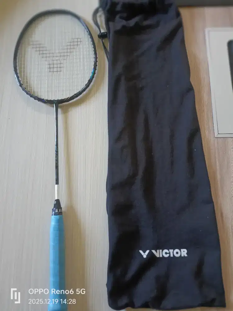 Raket badminton T 500 c black
