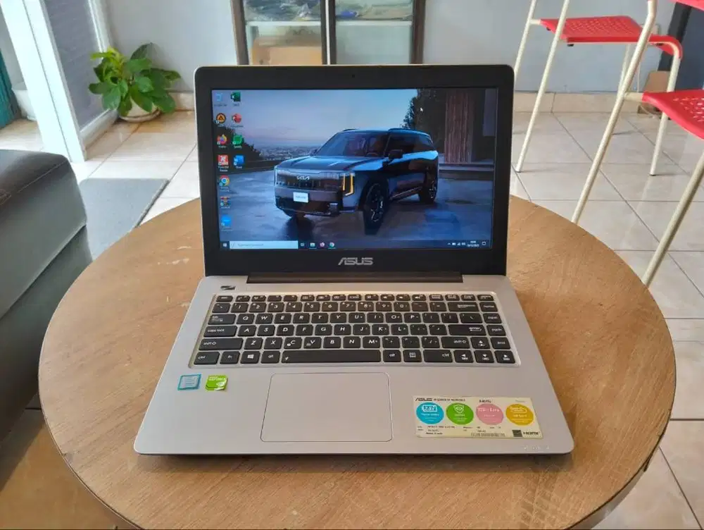 Asus A456UR Intel Core i5 gen 7 RAM 8GB SSD 256gb  Nvidia Geforce