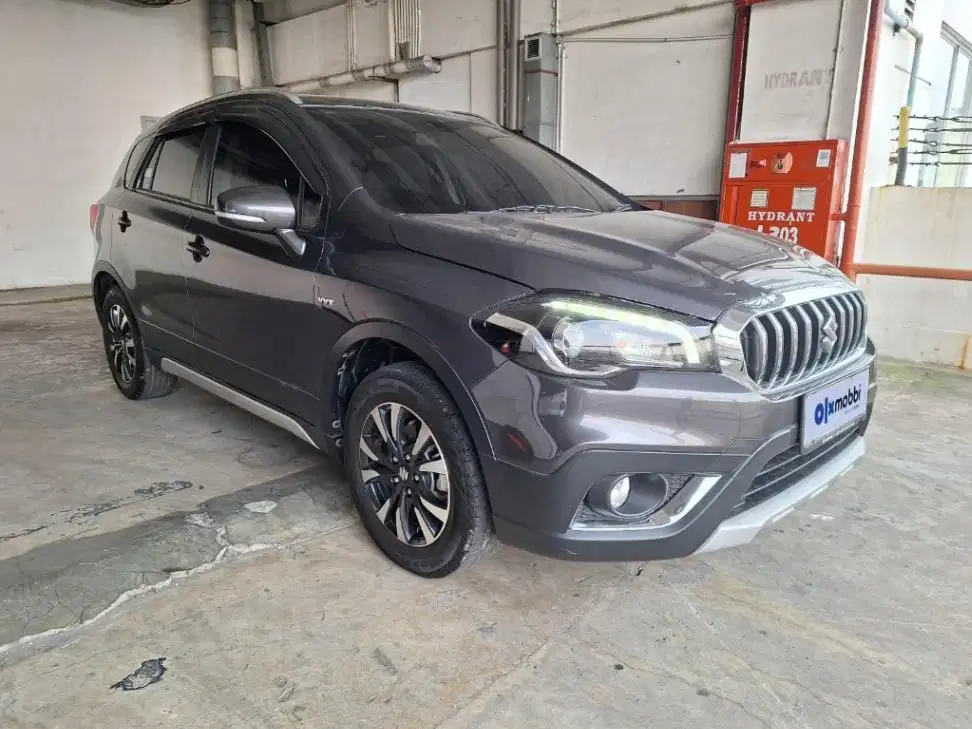 DP RENDAH Suzuki SX4 1.5 S-Cross Bensin-AT 2022 RKSS