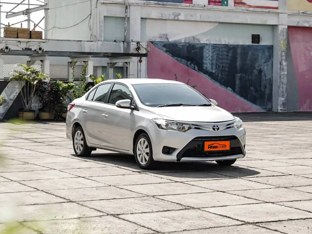 TOYOTA VIOS E AT 2013
