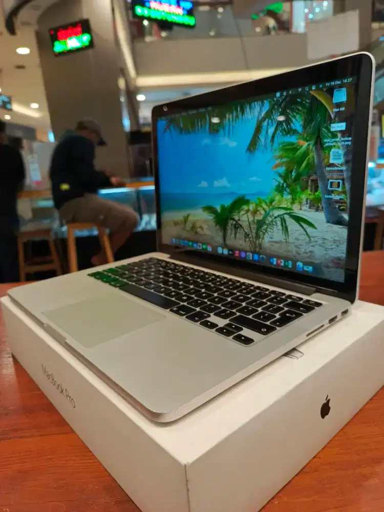 MACBOOK PRO RETINA 13 INCH 2015 i5 8/500GB