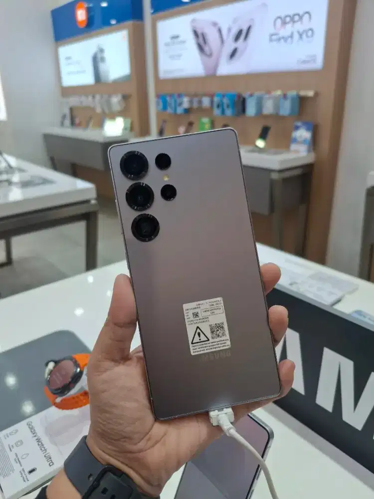 SAMSUNG S25 ULTRA 256Gb