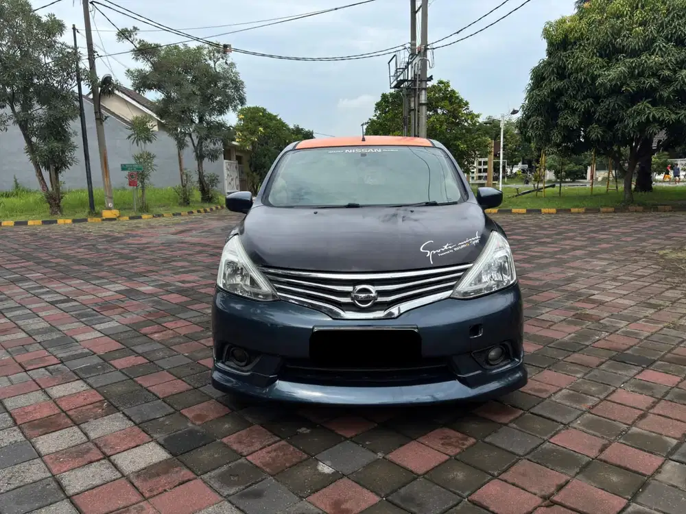 Nissan Grand livina 2015 Bensin