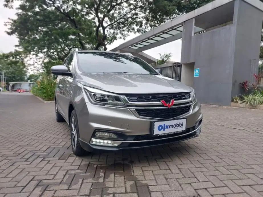 LOW DP Wuling Cortez 1.5 LT Lux Bensin-AT 2019 BIB