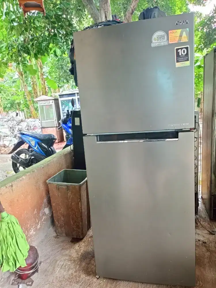 Kulkas 2 pintu Inverter