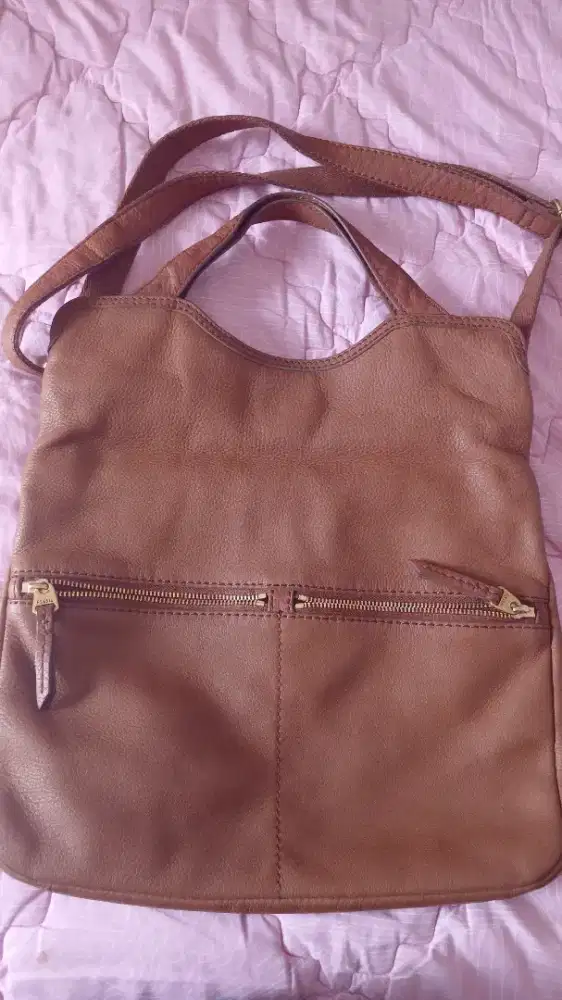 PRELOVED TAS WANITA FOSIL