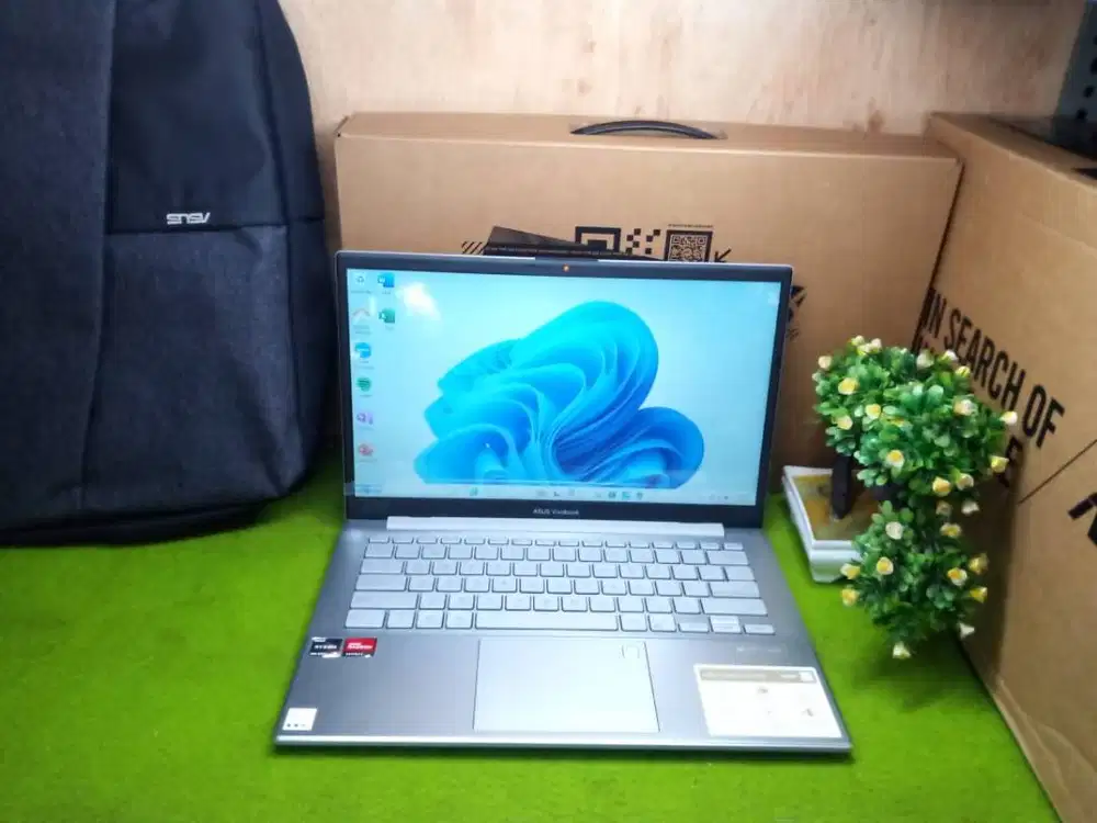JUAL LAPTOP LIKE NEW, ASUS E1404FA Ryzen 3-7320U/8gb/512gb/14inci FHD