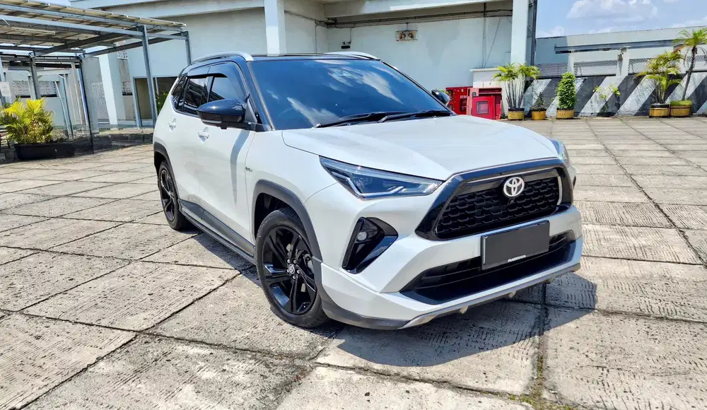 [KM 20 RIBUAN]TOYOTA YARIS CROSS S GR HEV TWOTONE TCO AT 2024 HYBRID