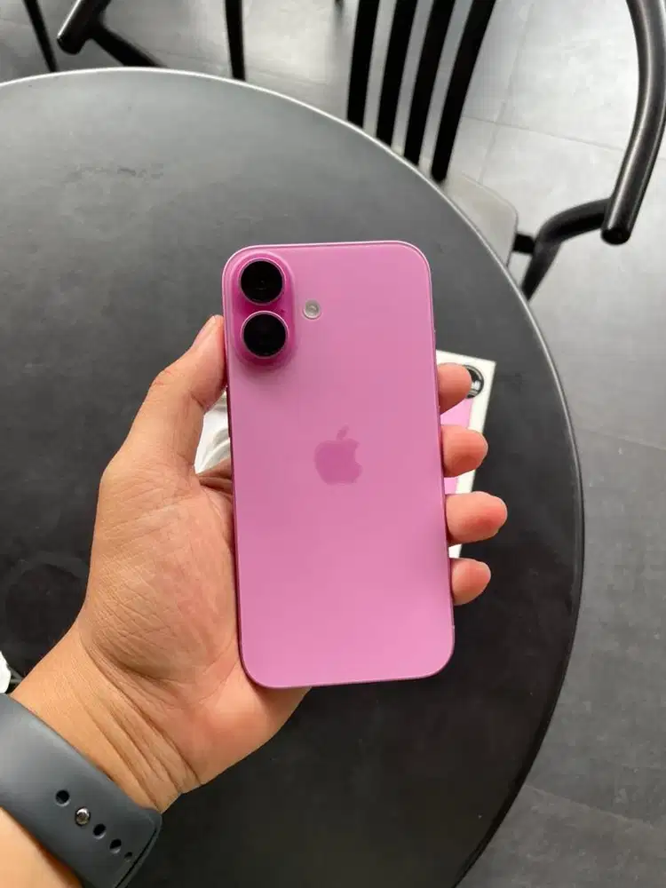 iPhone 16 128GB Pink Garansi Resmi Indonesia