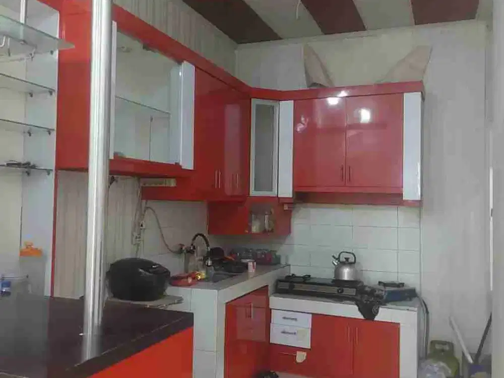 dijual cepat rumah di harapan indah Bekasi