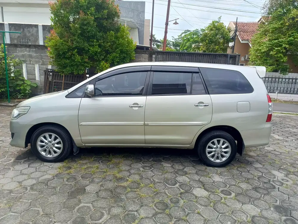 Toyota Kijang Innova 2013 Diesel