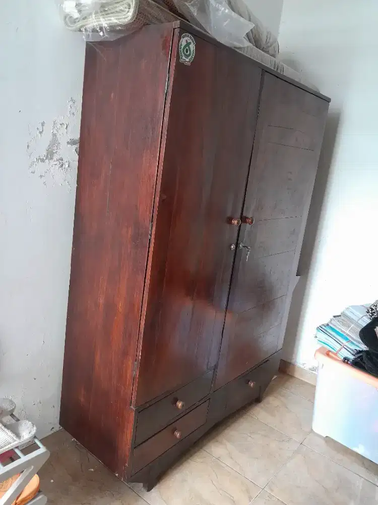Dijual lemari jati