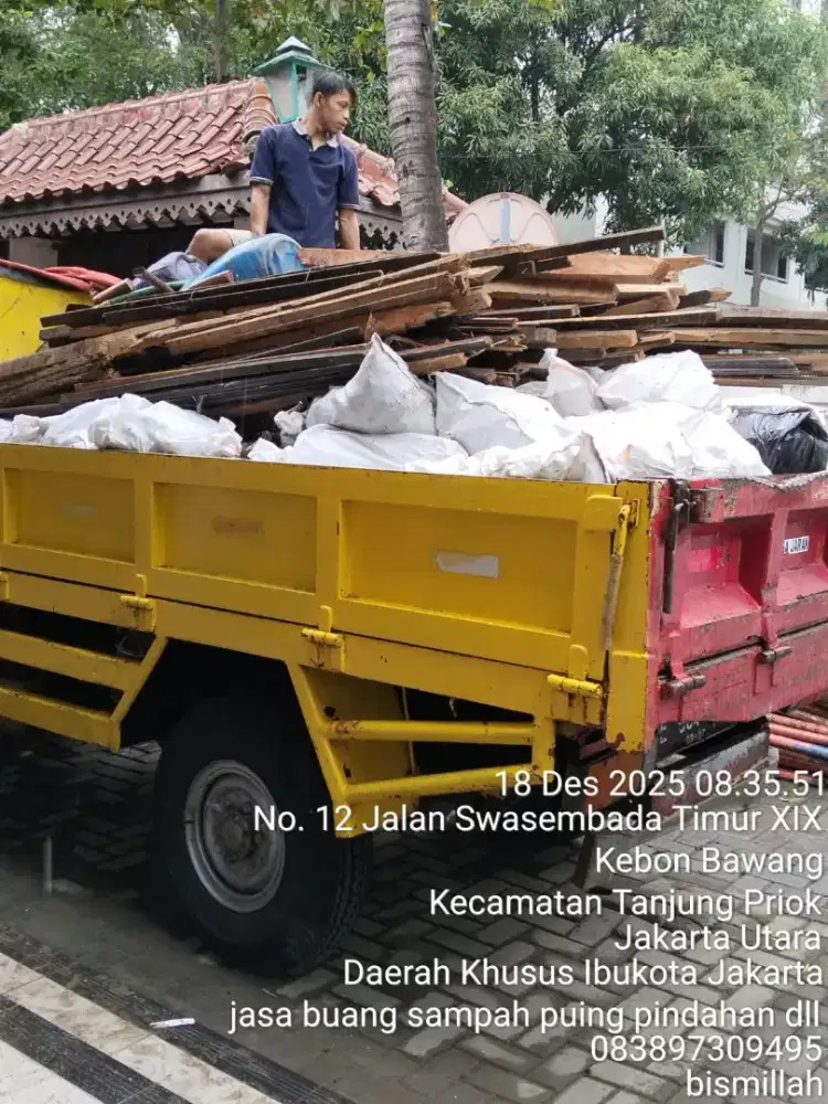 Jasa angkut puing dan buanh tanah