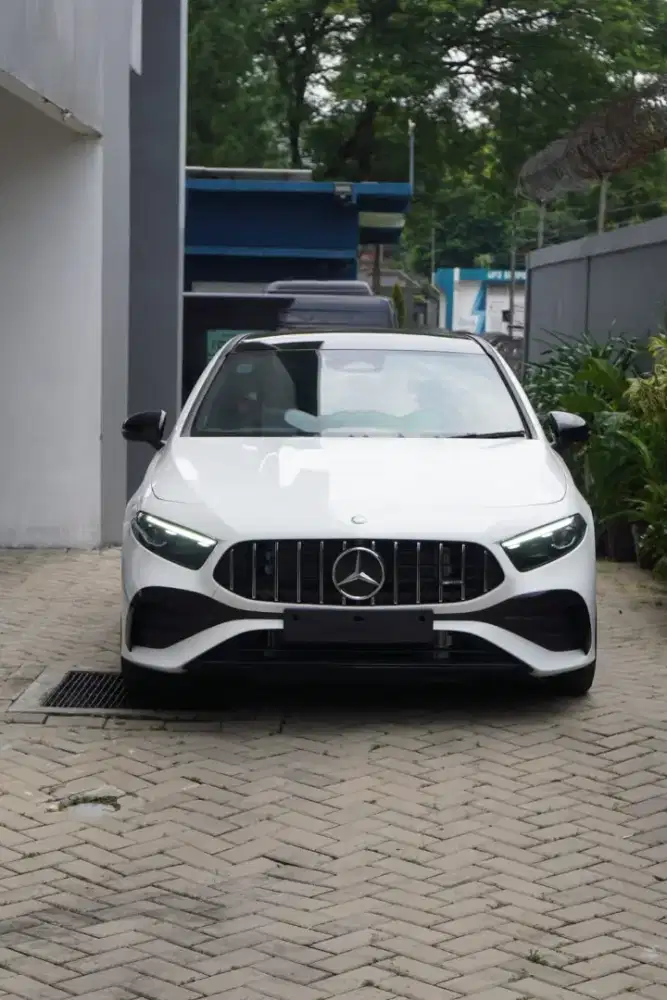 Mercedes-AMG A 35 Sedan Tahun 2024