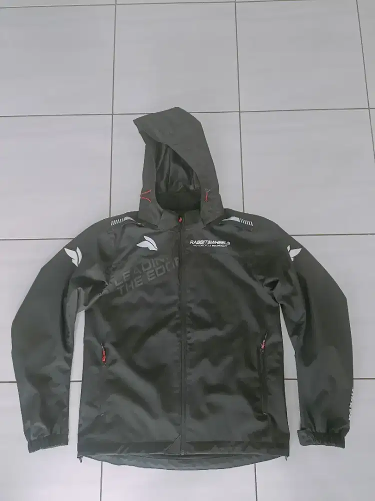 JAKET RABBIT AND WHEELS AERION Limited Edition