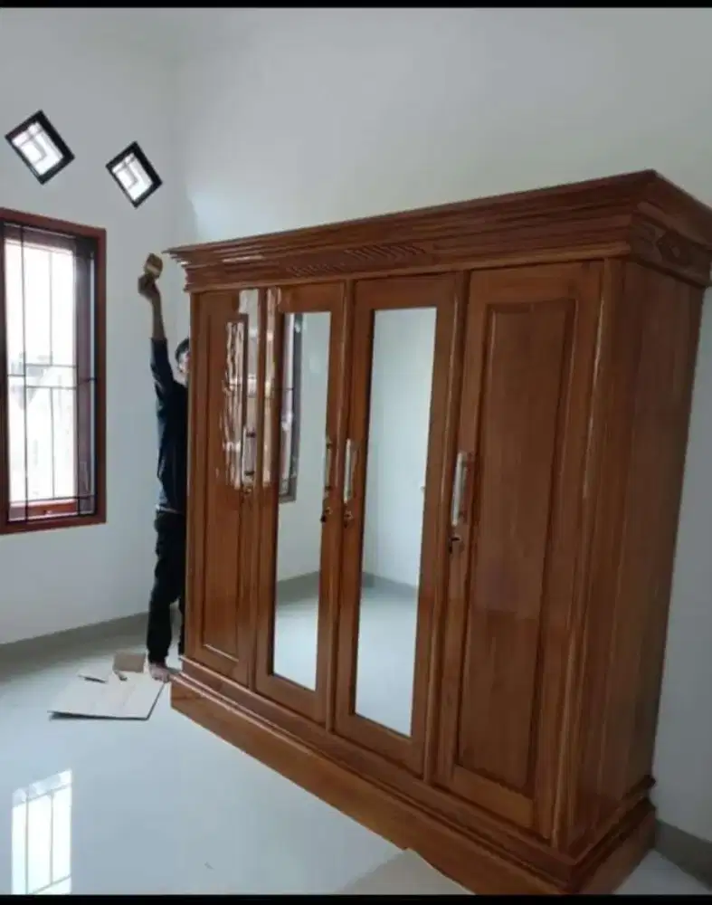 Lemari pintu 4 jati