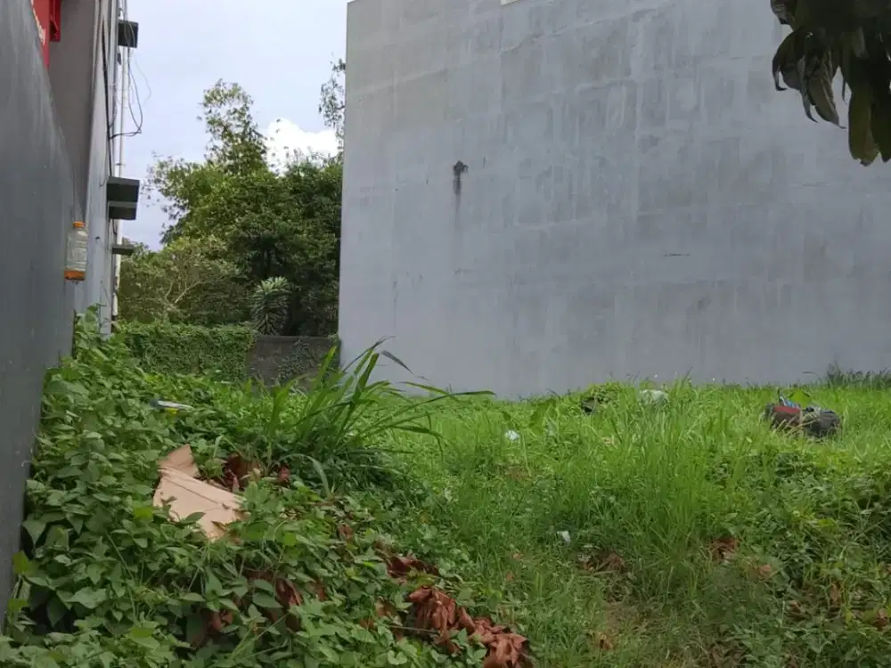 FOR SALE  Tanah kavling di kopo mas.