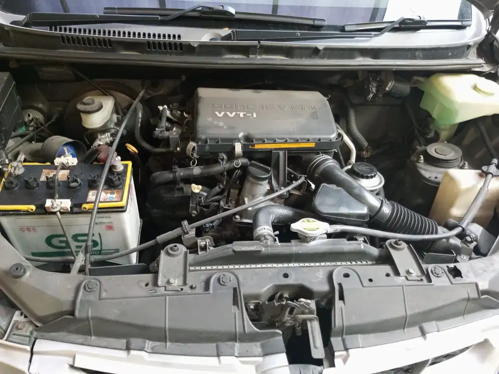 Toyota Avanza 2011 Bensin