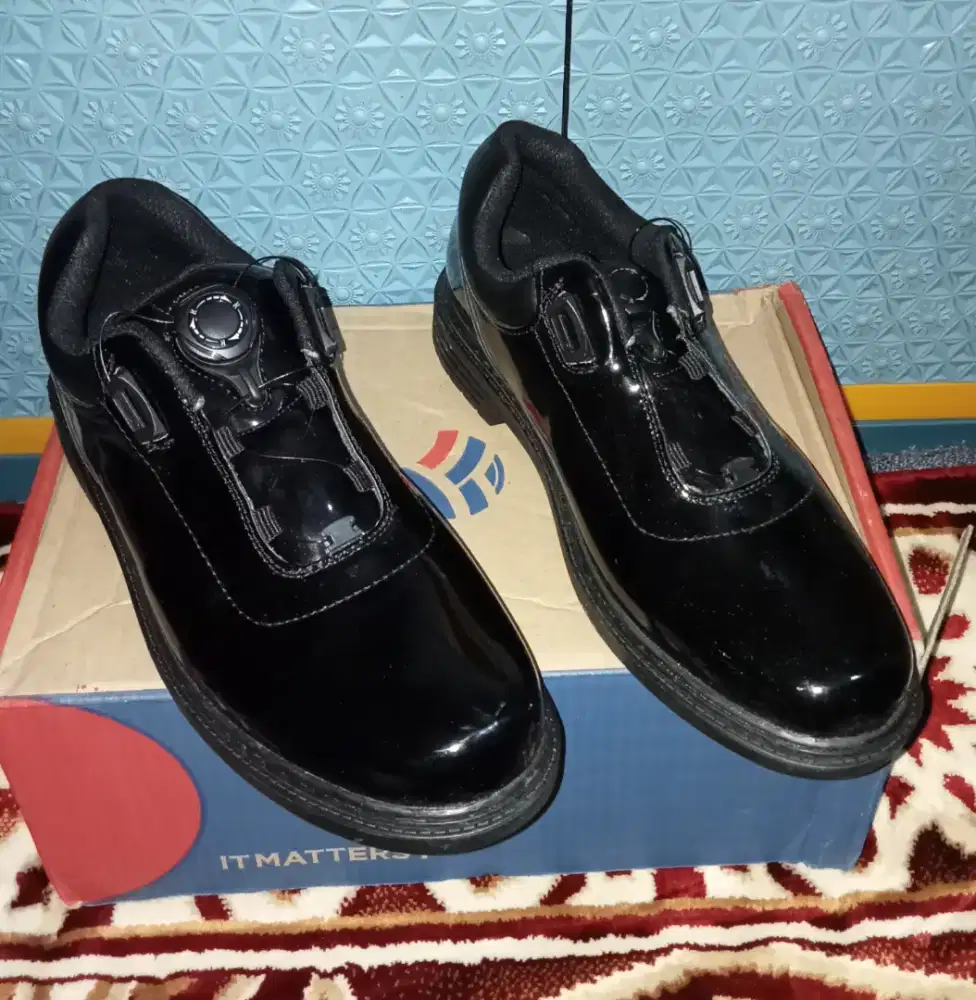 Sepatu Kent Baru Size. 42