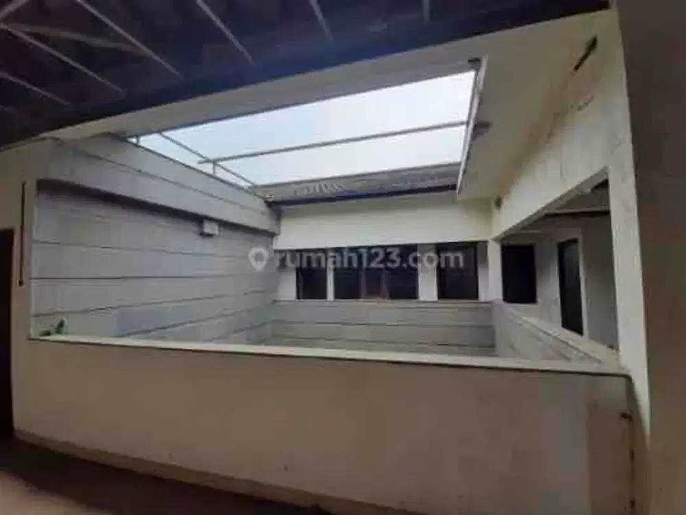 Dijual Hotel Murah di Mainroad Lembang , bisa untuk komersial lainnya