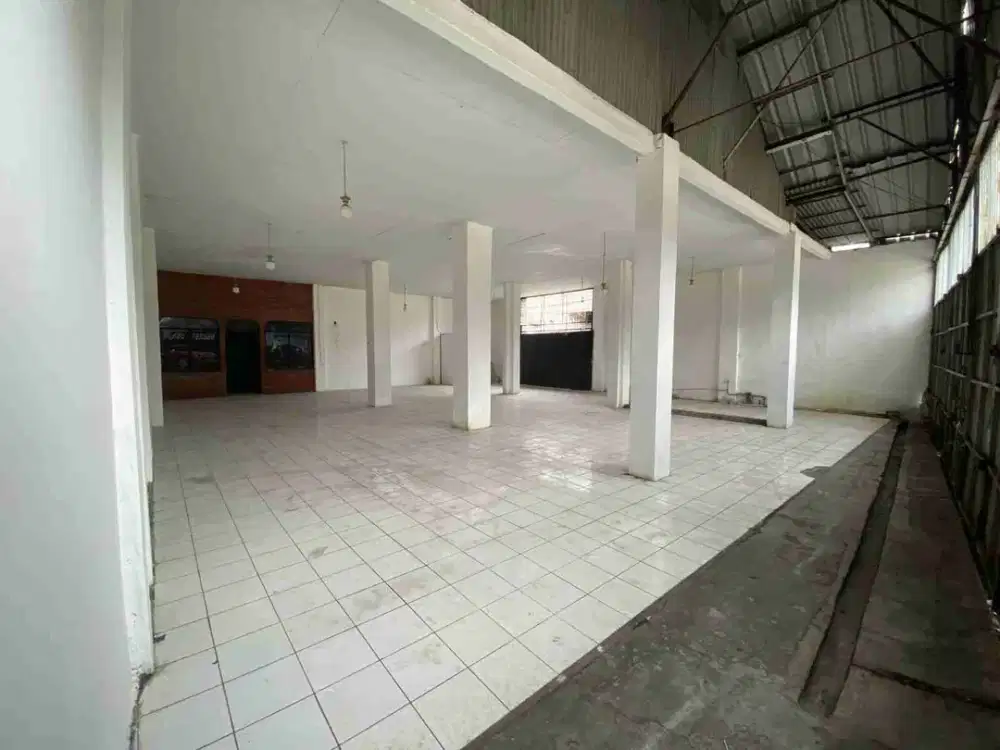 disewakan ruko/gudang di Jatinegara timur jakarta timur