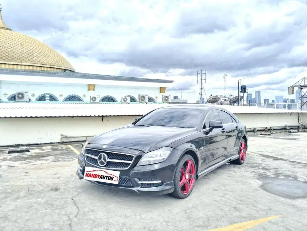Mercedes Benz CLS 350 AMG line Tahun 2012 Automatic Hitam