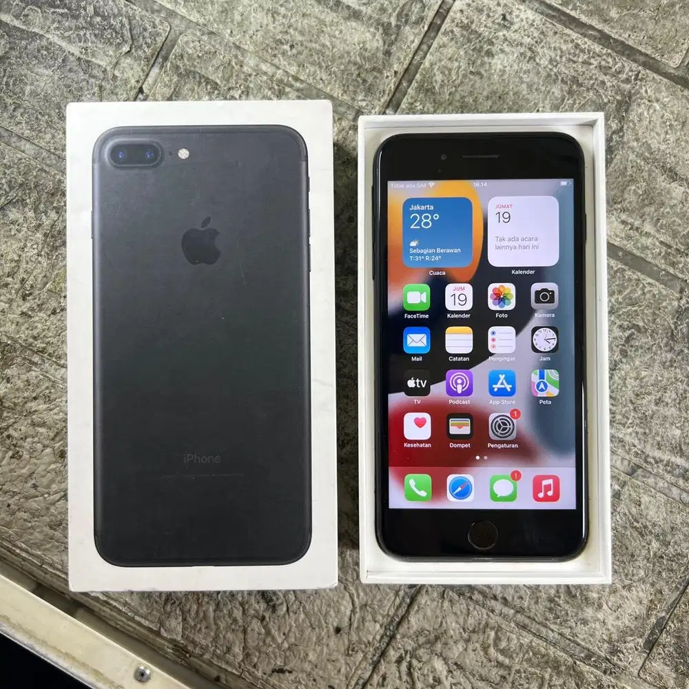 Iphone 7+ 128 GB ibox